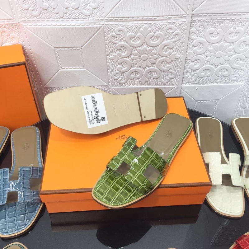 Hermes Slippers